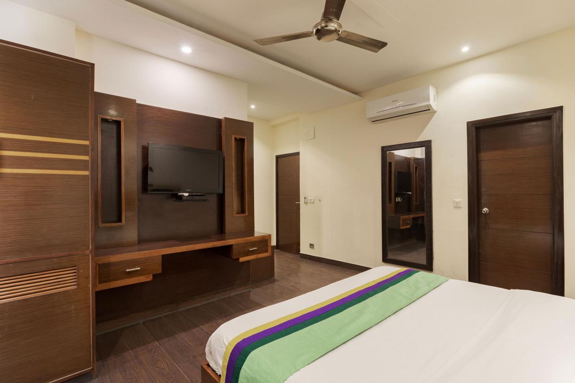 Treebo White Castle, Gurgaon Hotel Luaran gambar