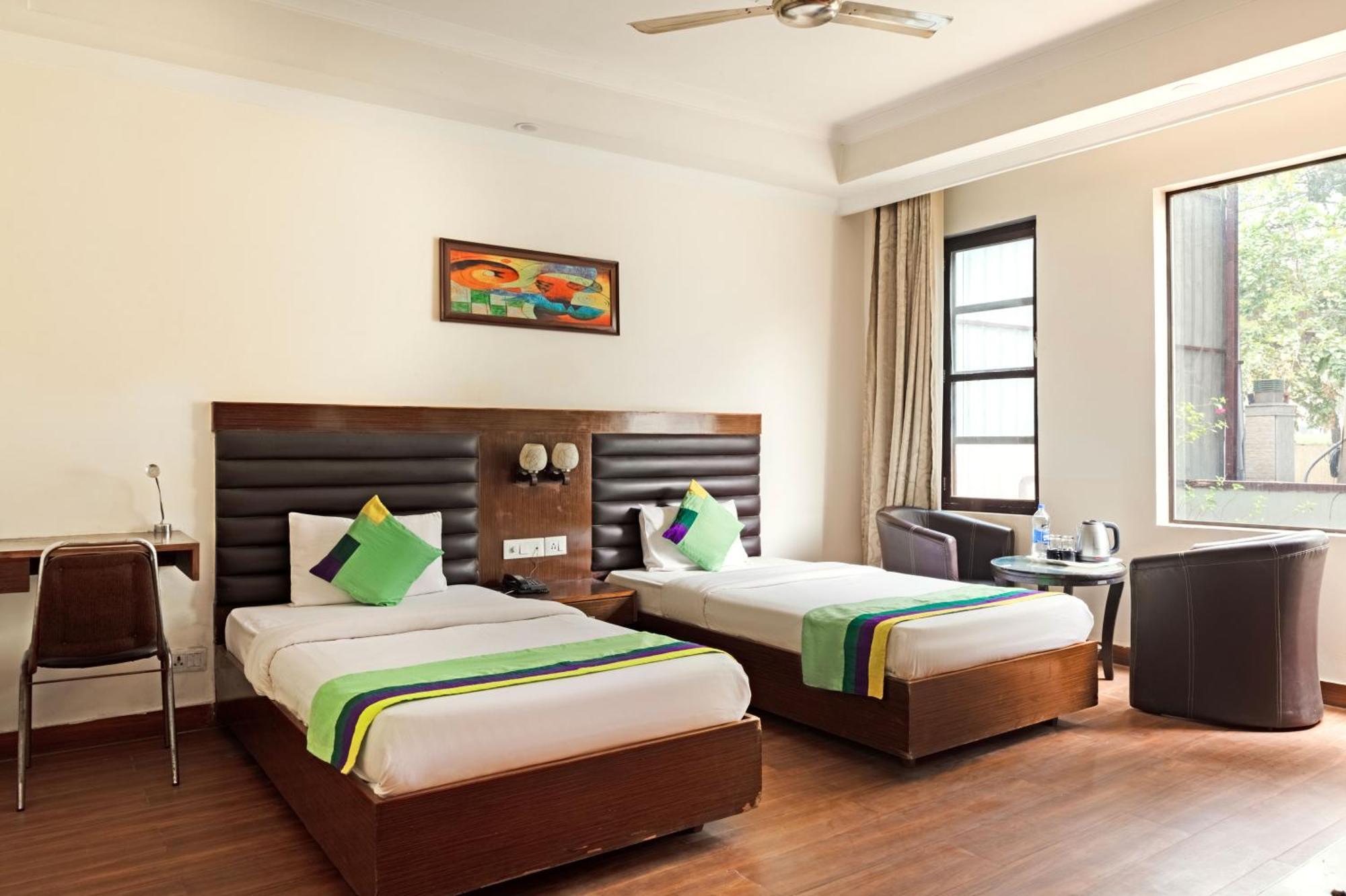 Treebo White Castle, Gurgaon Hotel Luaran gambar